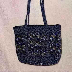 Quilted 2 strap shoulder in blue